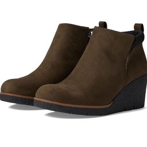 Dr. Scholl's Shoes Women's Berklie Ankle Boot Olive Green Size 9